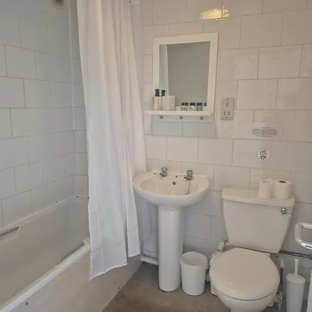 The Black Swan & * Leyburn