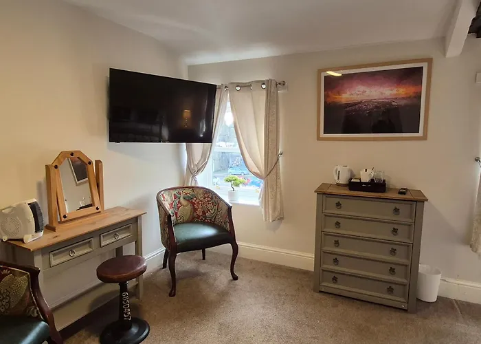 The Black Swan & Bed & Breakfast *